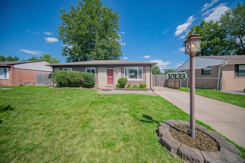 10133 Van Buren Street, Van Buren charter township