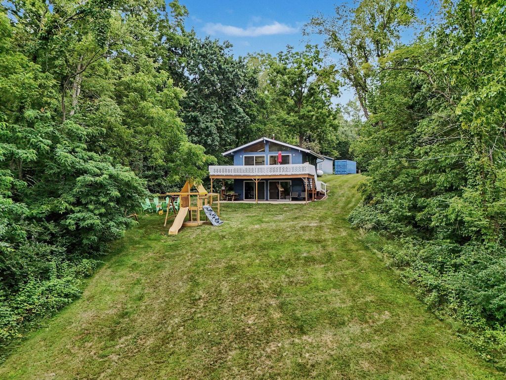 12884 Sharon Hollow Road, Manchester