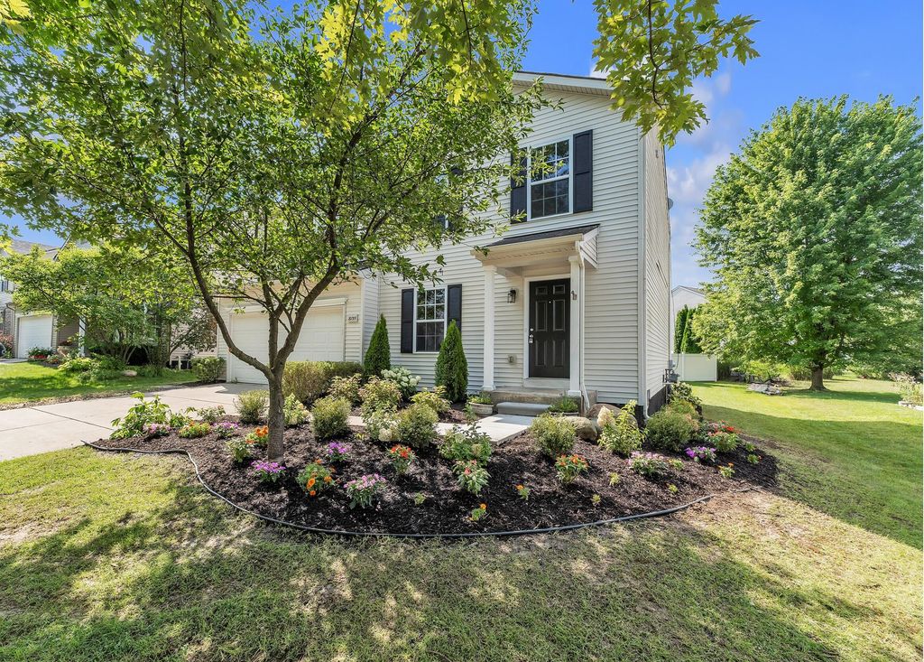 8135 Cypress Circle, Lima township