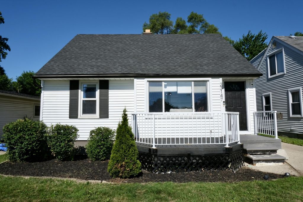 23147 Melville Avenue, Hazel Park