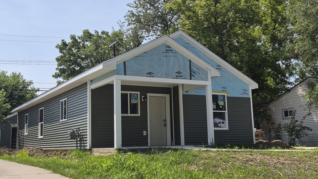 1231 Rambling Road, Ypsilanti charter township