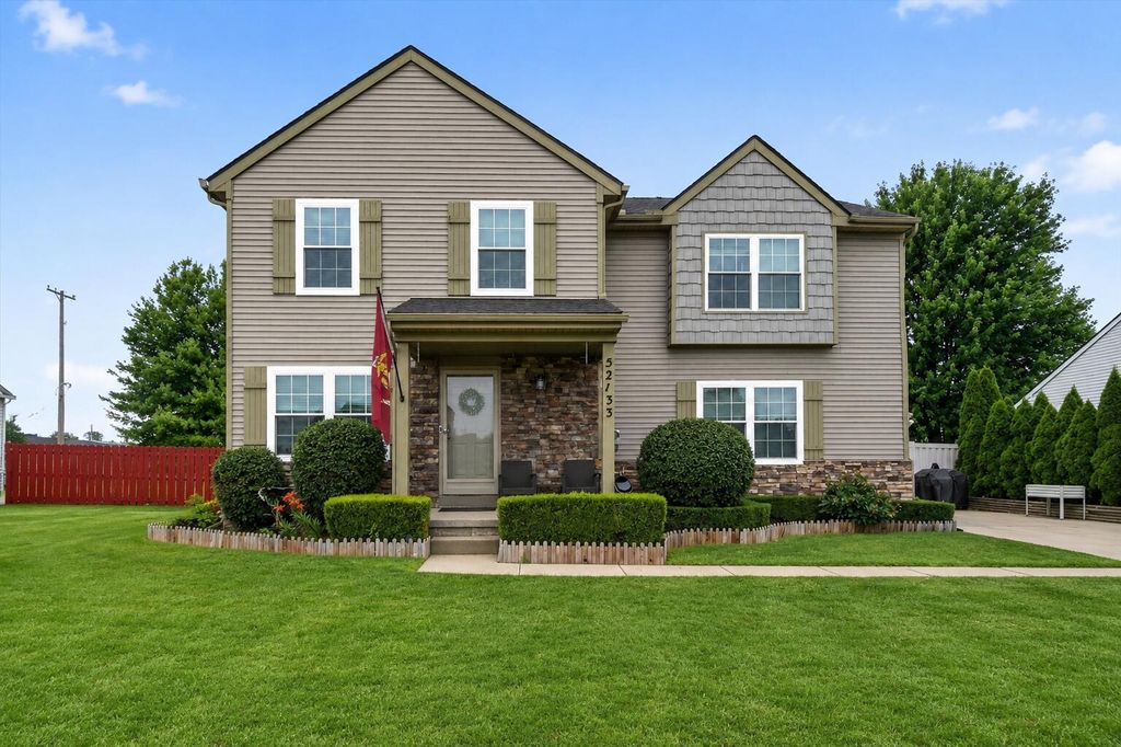 52133 Huntley Avenue, New Baltimore city