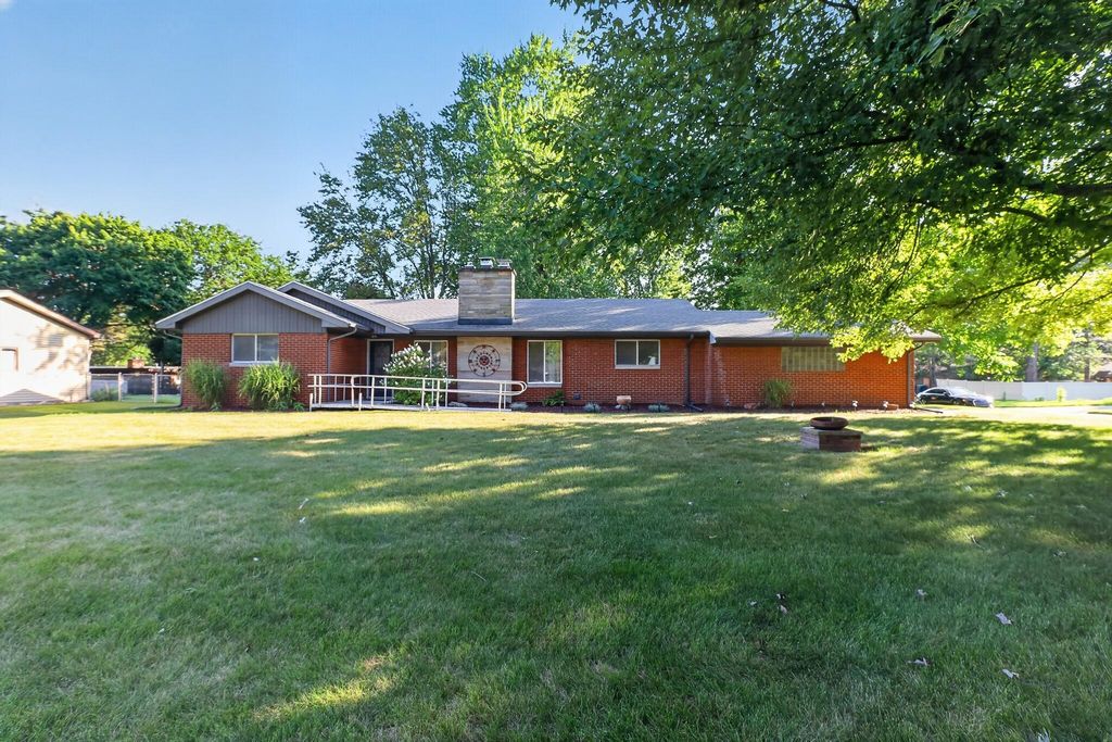 1140 Wilson Avenue, Saginaw charter township