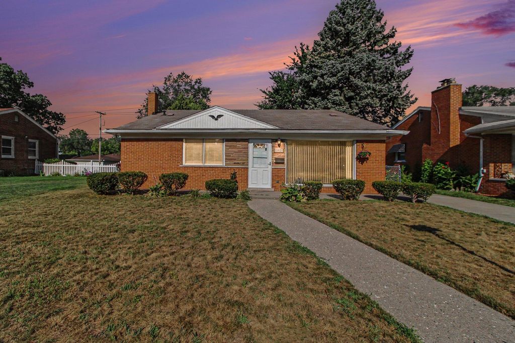 13429 Garfield Street, Redford charter township