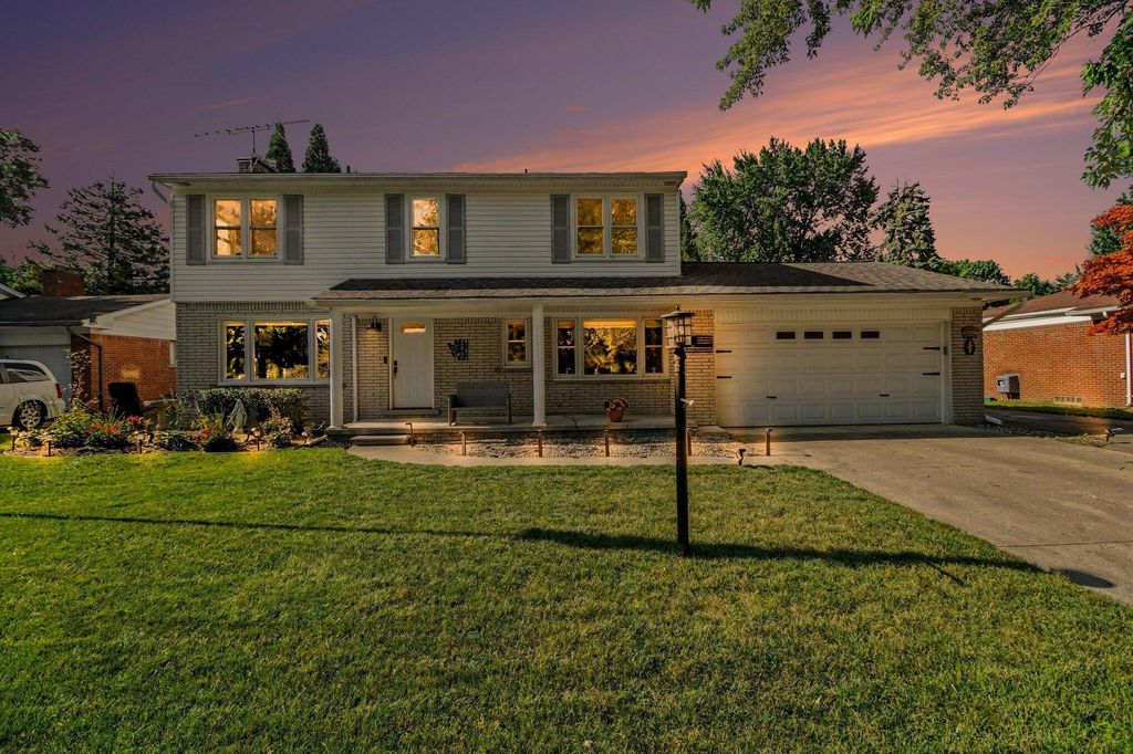 23940 King Drive, Clinton charter township