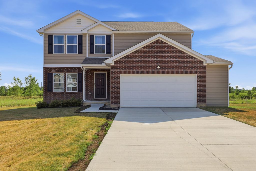 6045 Crooked River Drive, Mundy township