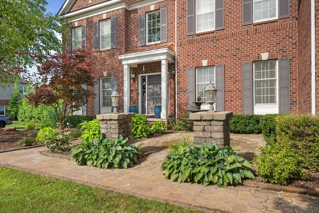 17629 Mystic Valley Court, Northville township
