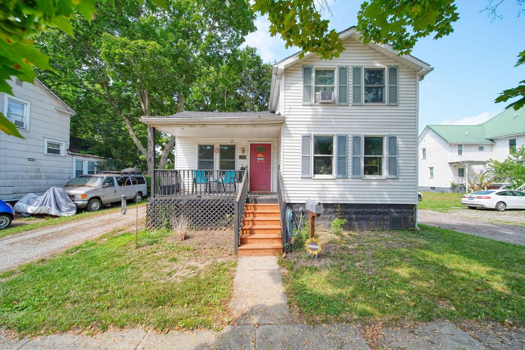 123 N Center Street, Adrian city