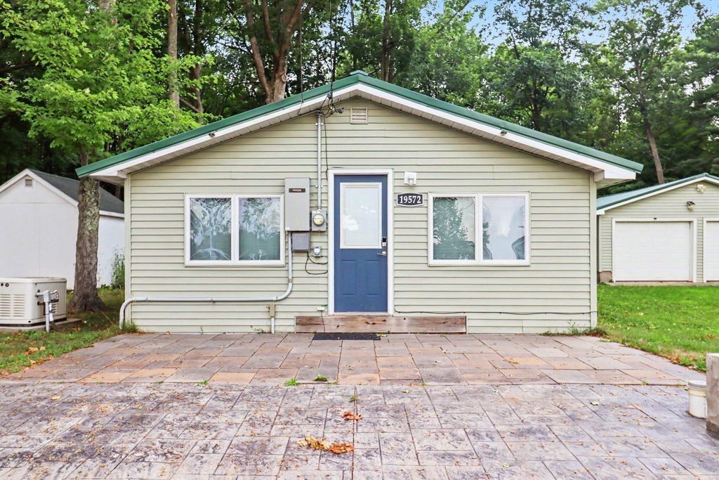19572 Park Road, Big Rapids