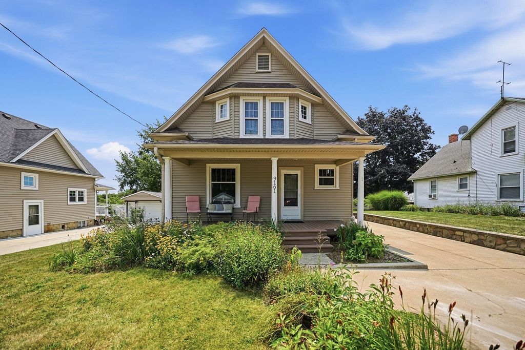 9161 Austin Road, Saline