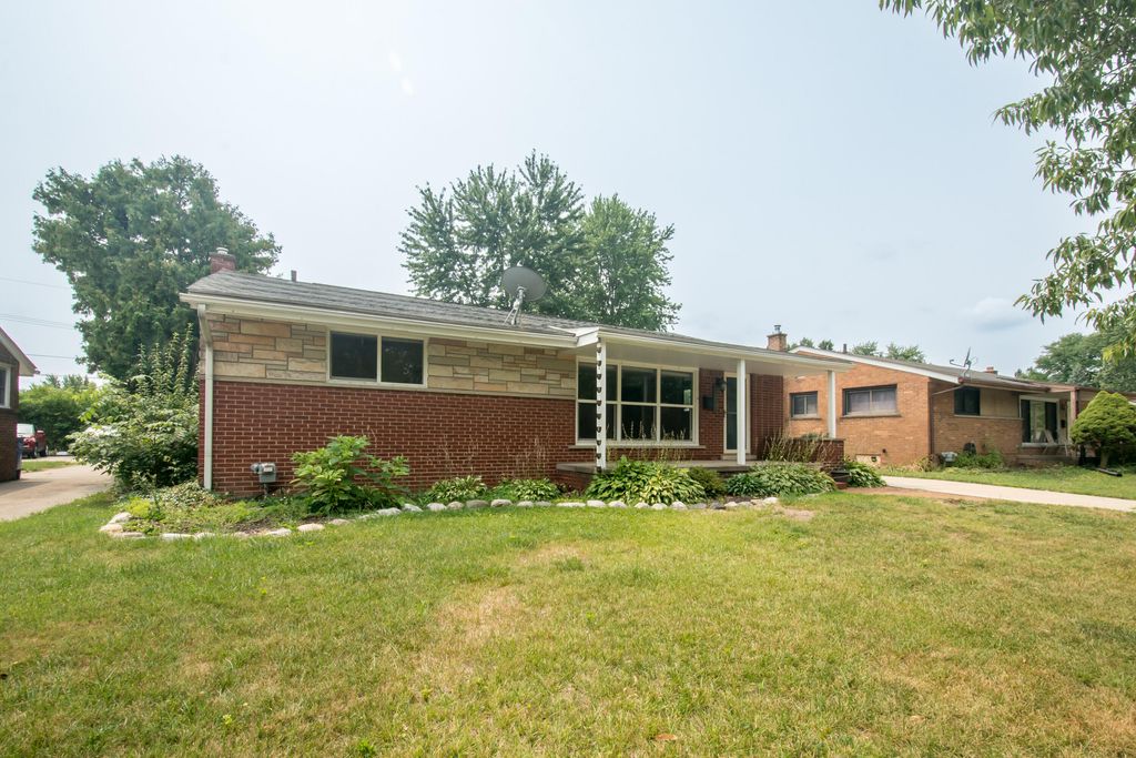 4642 Audubon Drive, Warren city