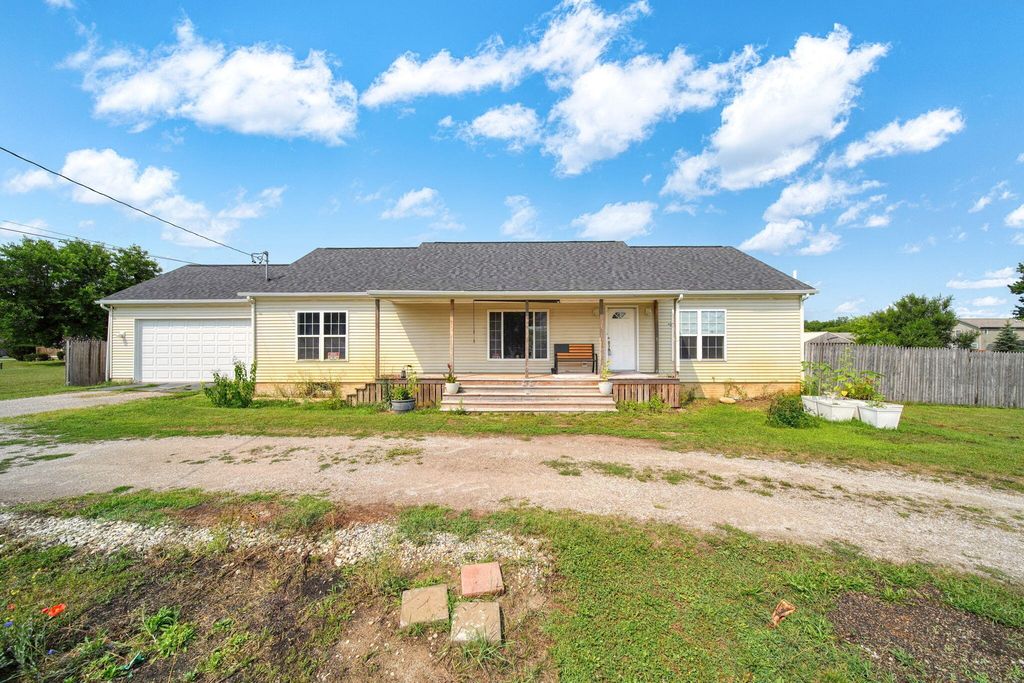 3020 Carson Highway, Adrian township