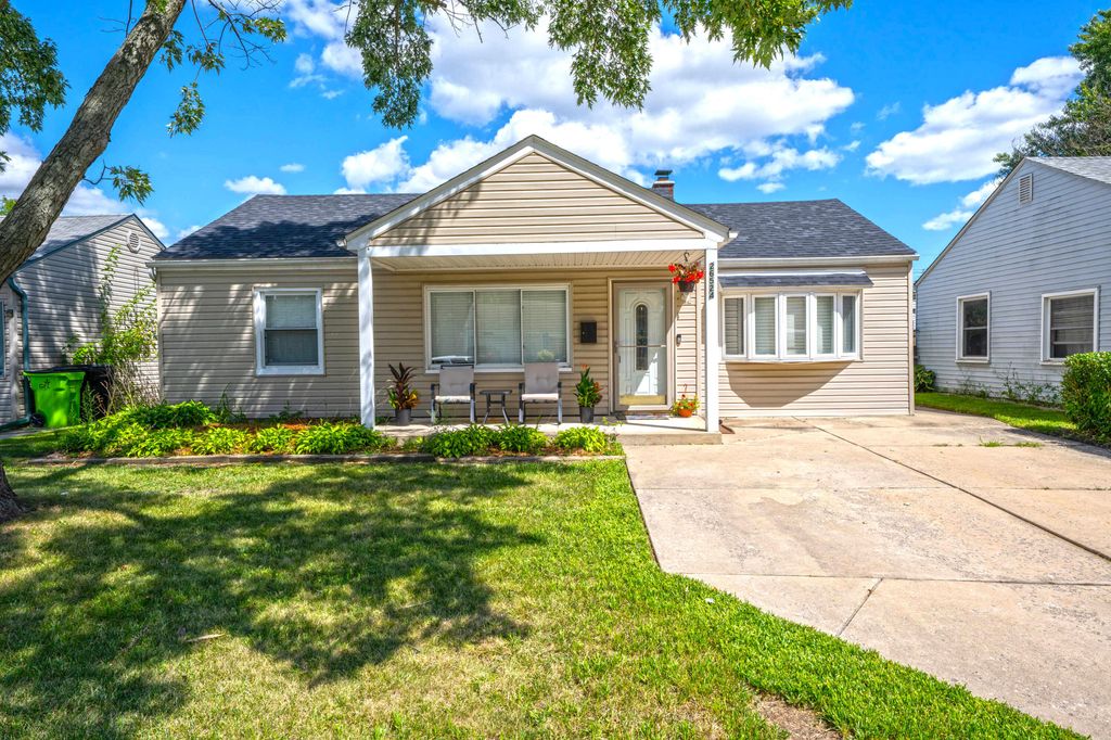 26524 Kathy Street, Roseville city