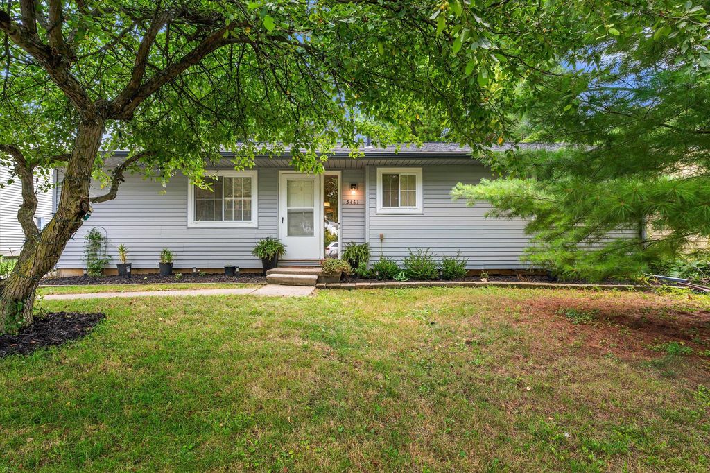 3461 Creek Drive, Ann Arbor city