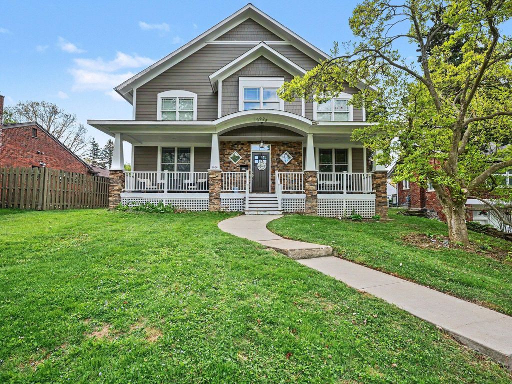 2928 Vinsetta Boulevard, Royal Oak city