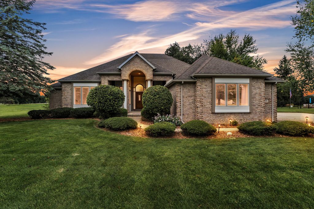 8786 Loire Valley Drive, Tecumseh township