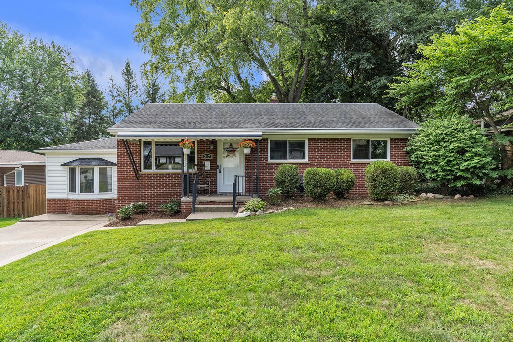 217 W Mckay Street, Saline city