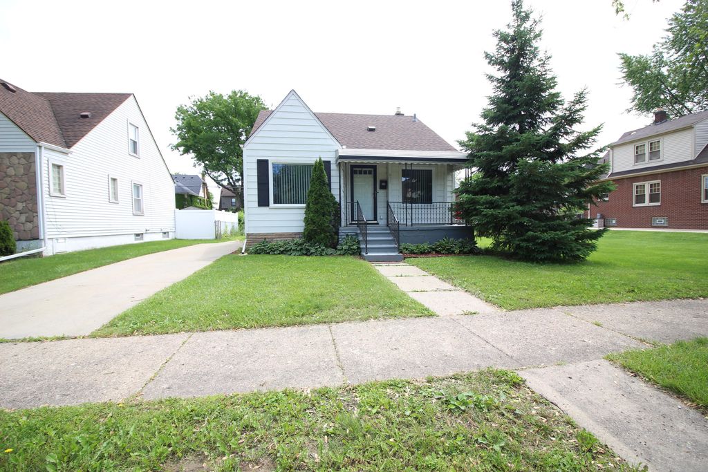 633 North Drive, Wyandotte city