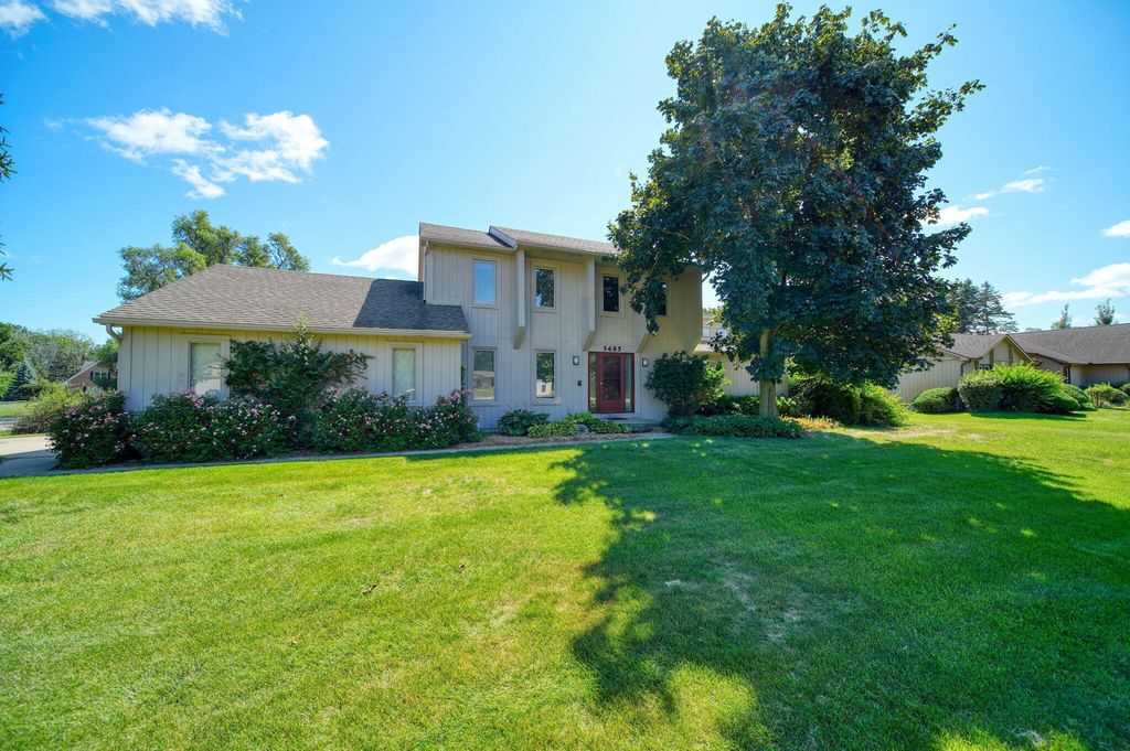 5685 E Silo Ridge Drive, Pittsfield charter township