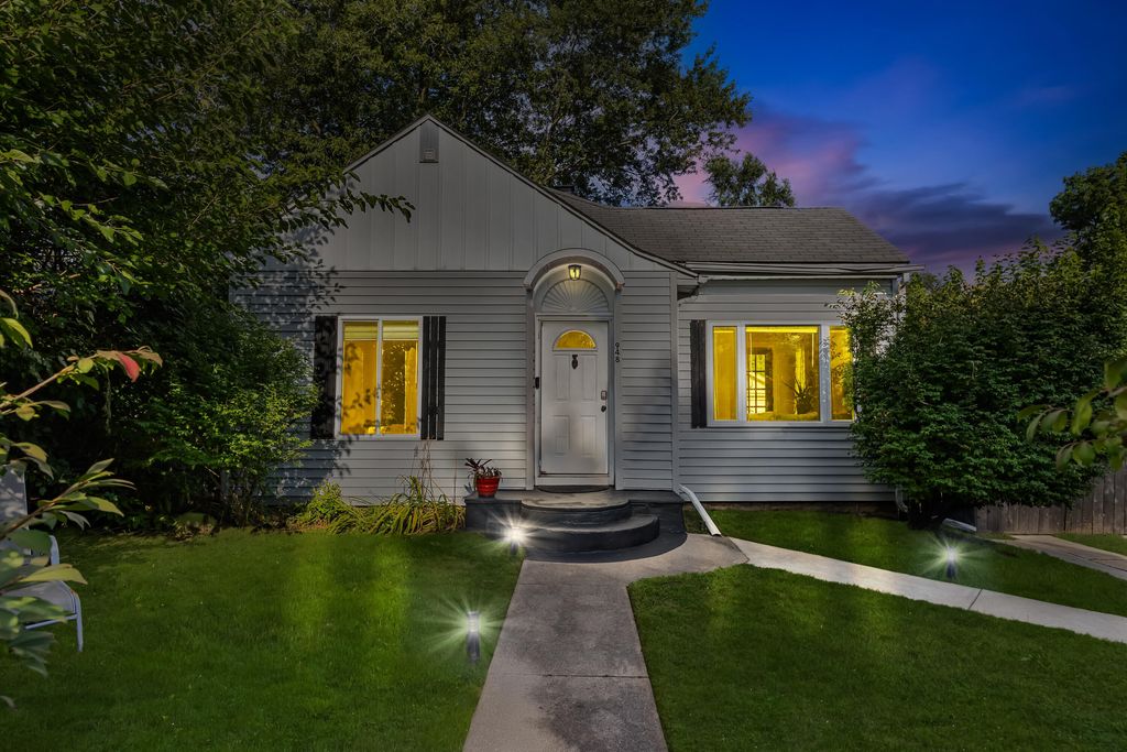 948 N Prospect Road, Ypsilanti charter township