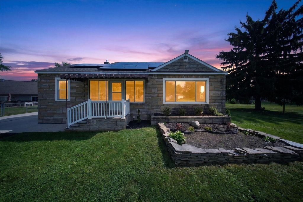 7866 Miami Avenue, Monroe charter township