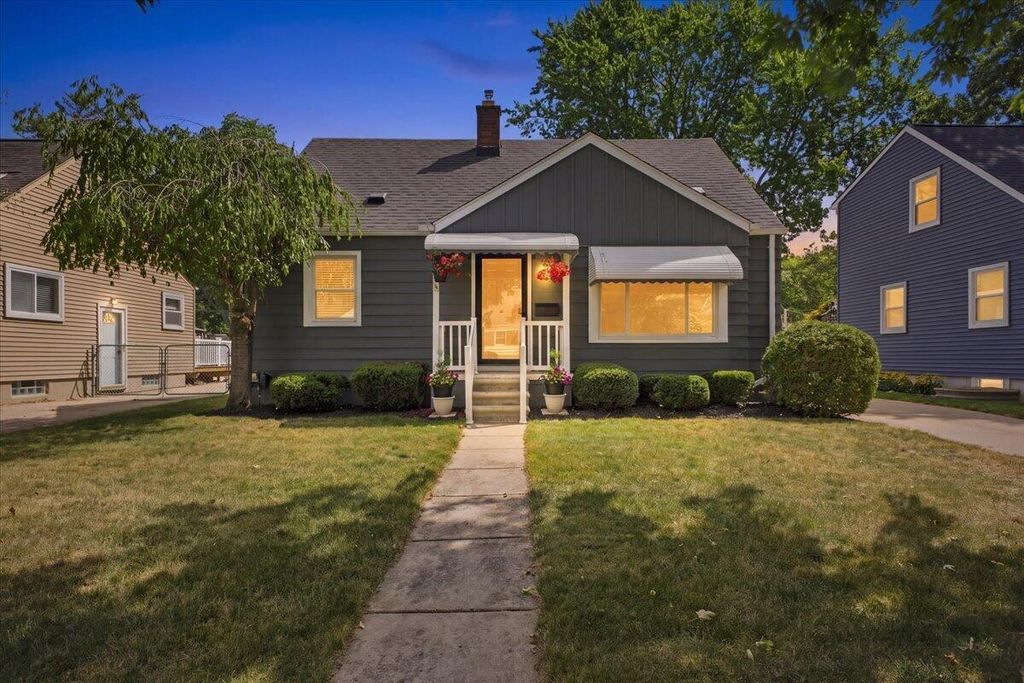 815 S Marias Avenue, Clawson city
