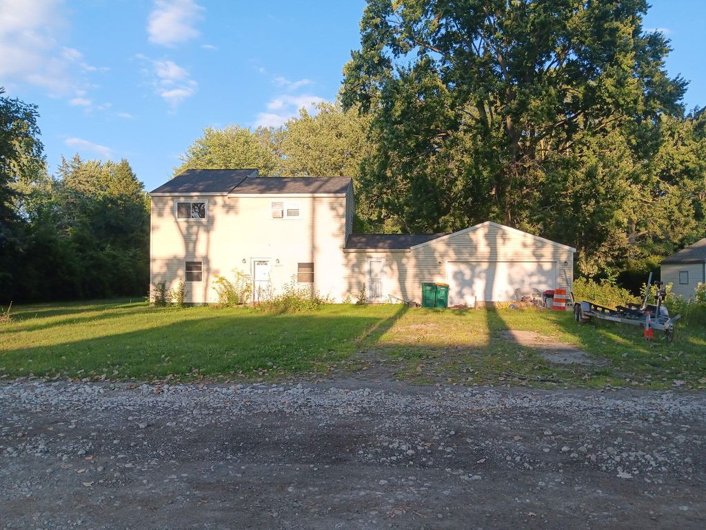 14045 Sheldon, Van Buren charter township