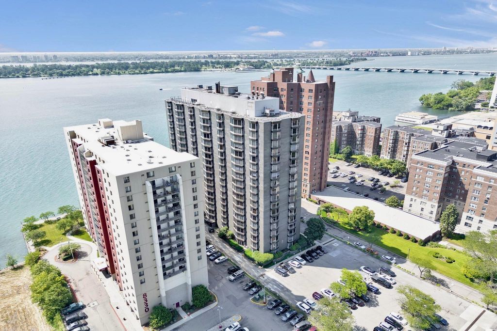 8200 E Jefferson Avenue Unit: 610, Detroit