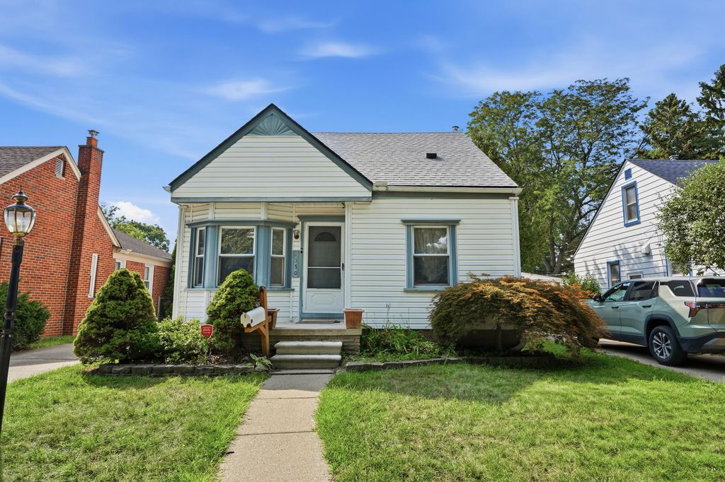 2950 Mckinley Street, Dearborn city
