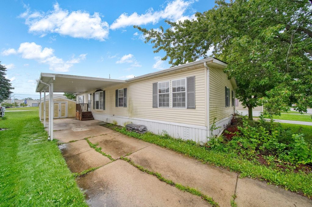 1559 Briarwood Drive, Adrian city