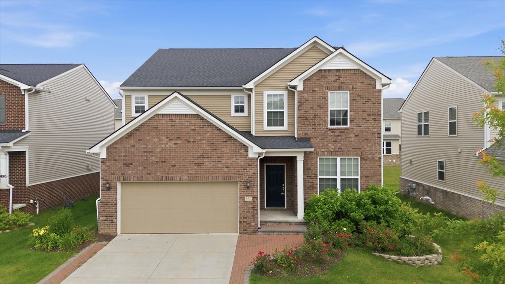 552 Wishing Tree Lane, Pittsfield charter township