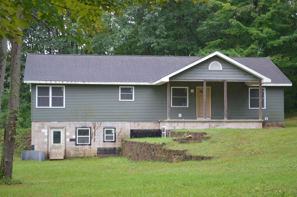 6551 Ann Arbor Road, Jackson