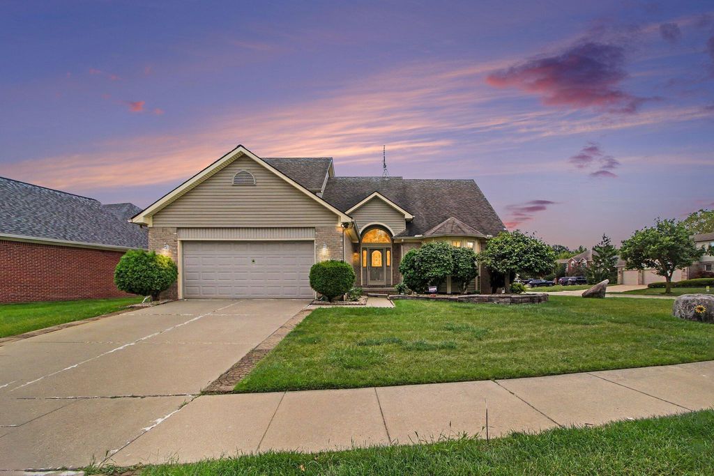 23853 Joey Drive, Brownstown