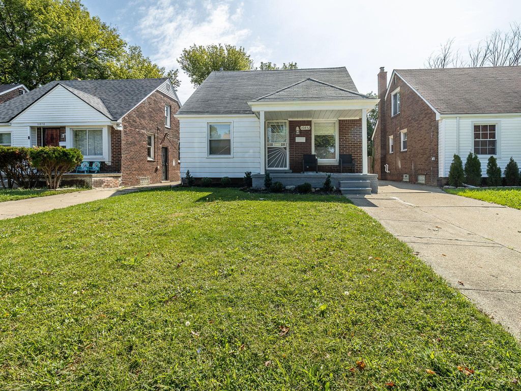 10852 Balfour Road, Detroit