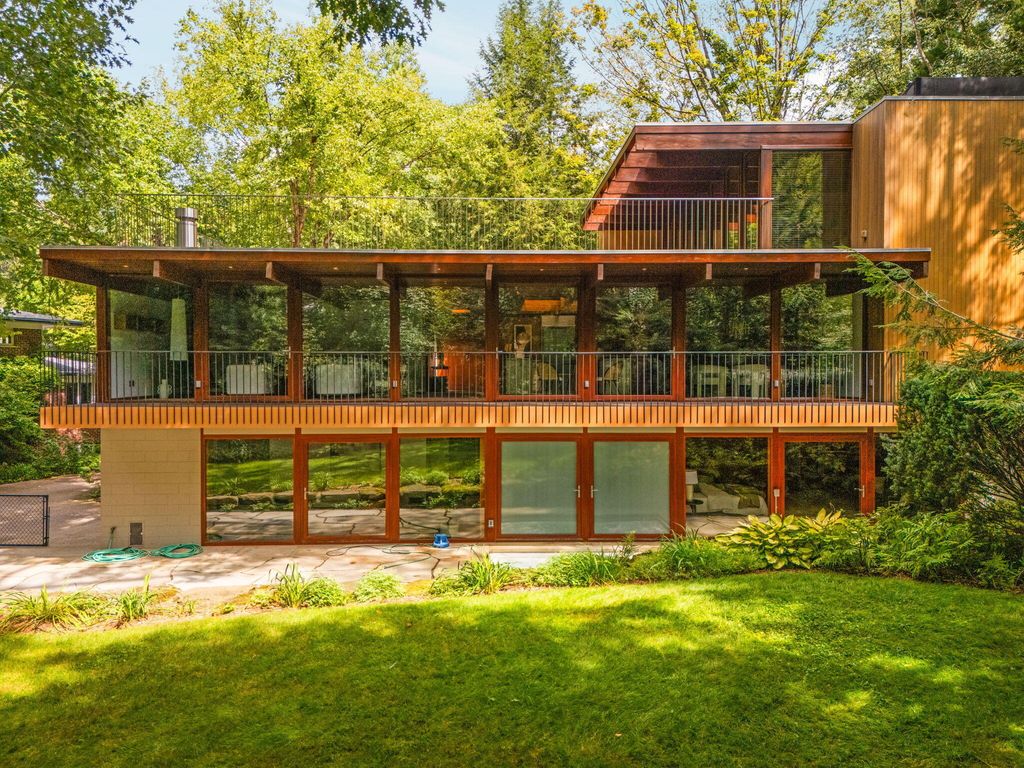 1030 Spruce Drive, Ann Arbor