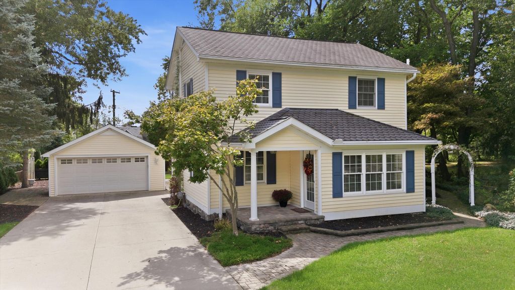 46161 Neeson Street, Northville
