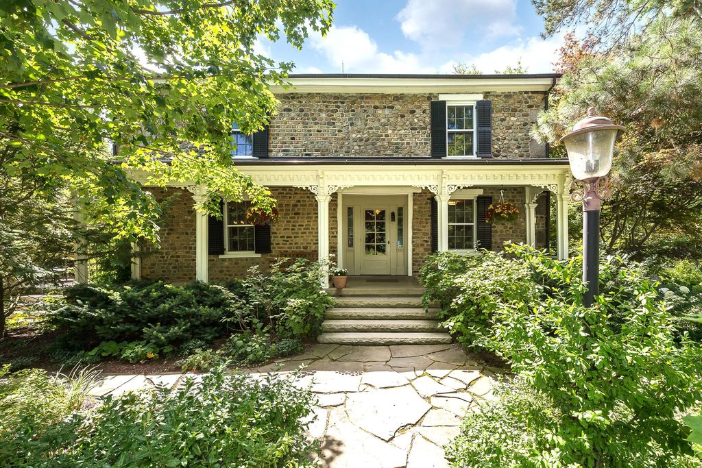 10725 Jerusalem Road, Chelsea
