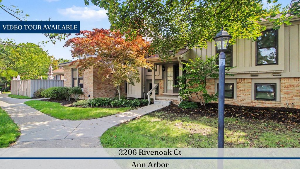 2206 Rivenoak Court, Ann Arbor