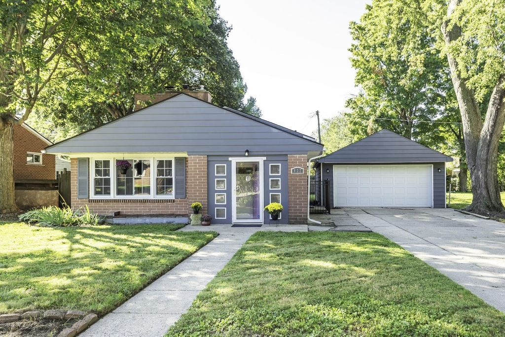 832 E Forest Avenue, Ypsilanti