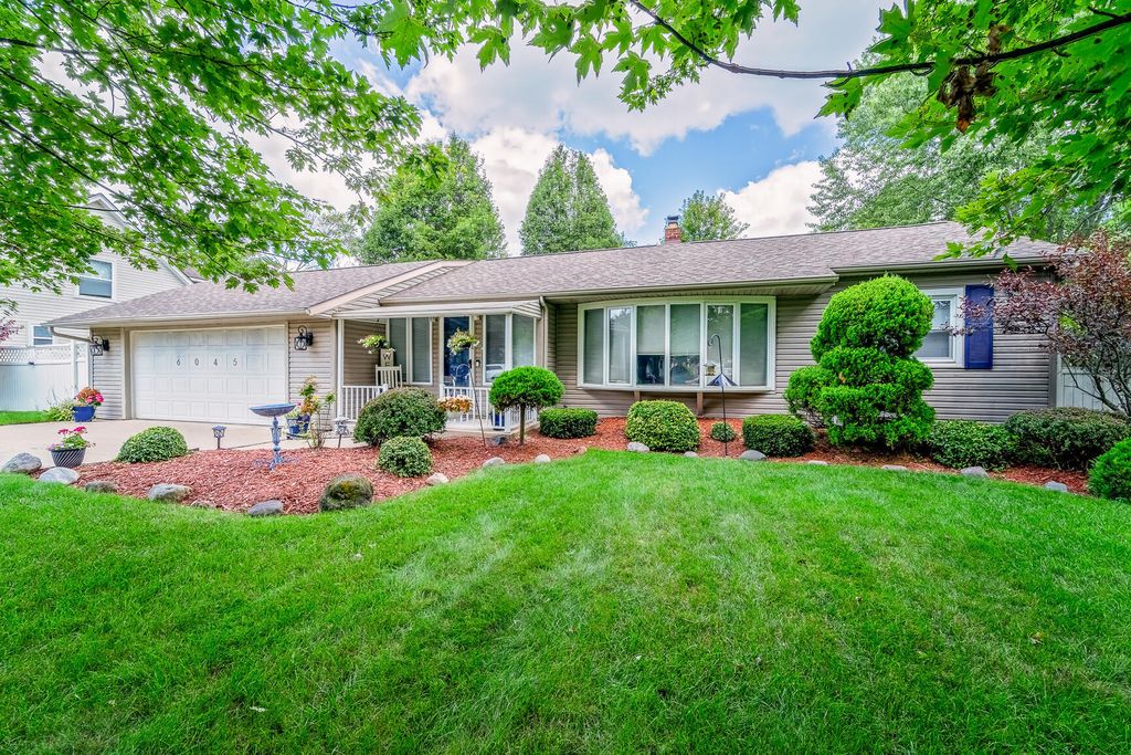 6045 Park Boulevard, South Rockwood