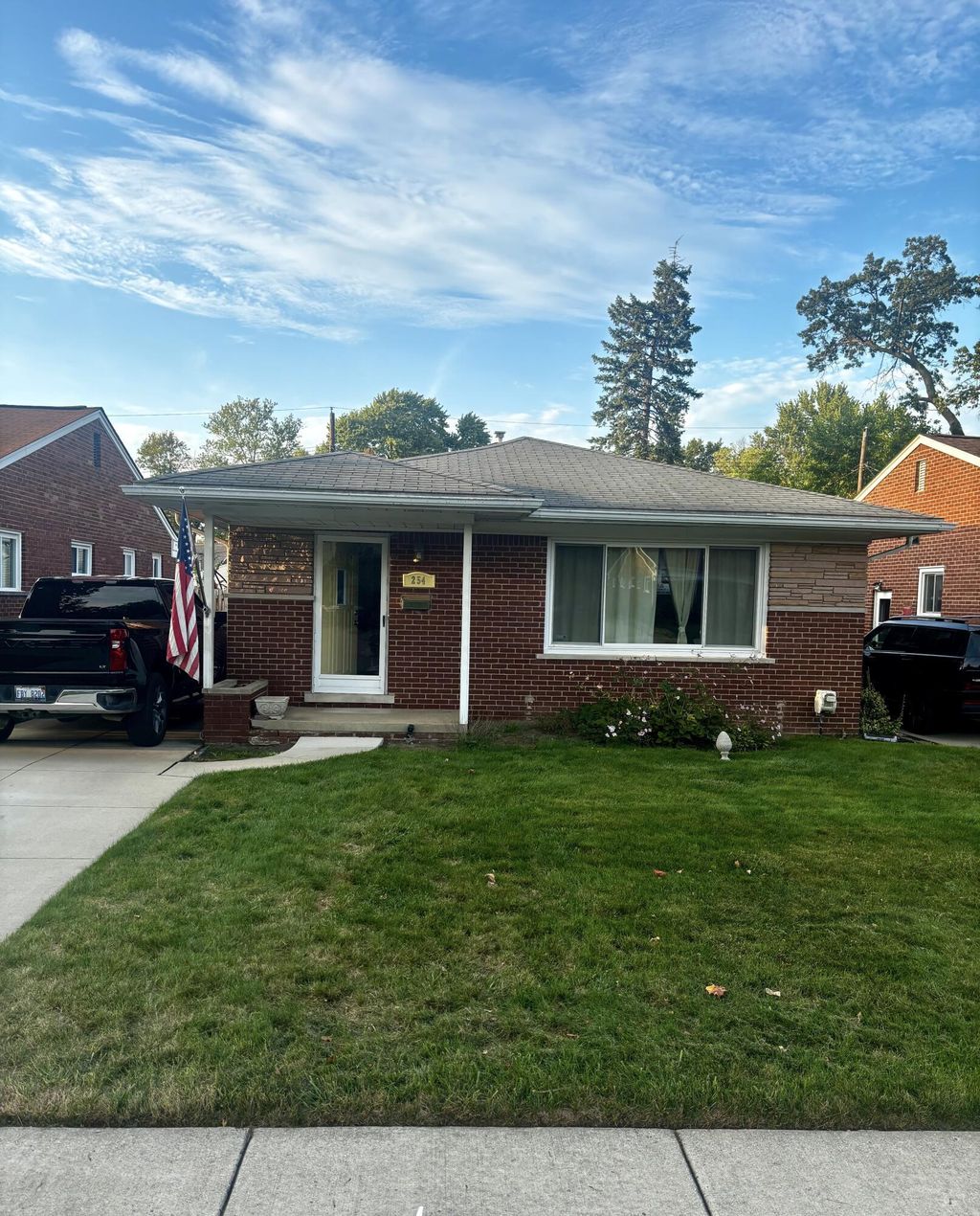 254 Park Drive, Clawson