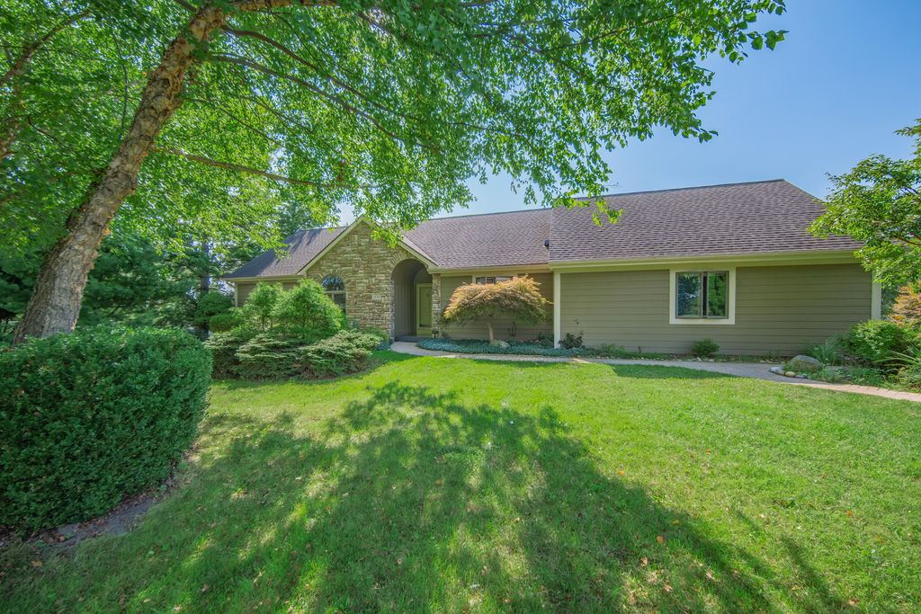 1335 N Silo Ridge Drive, Ann Arbor