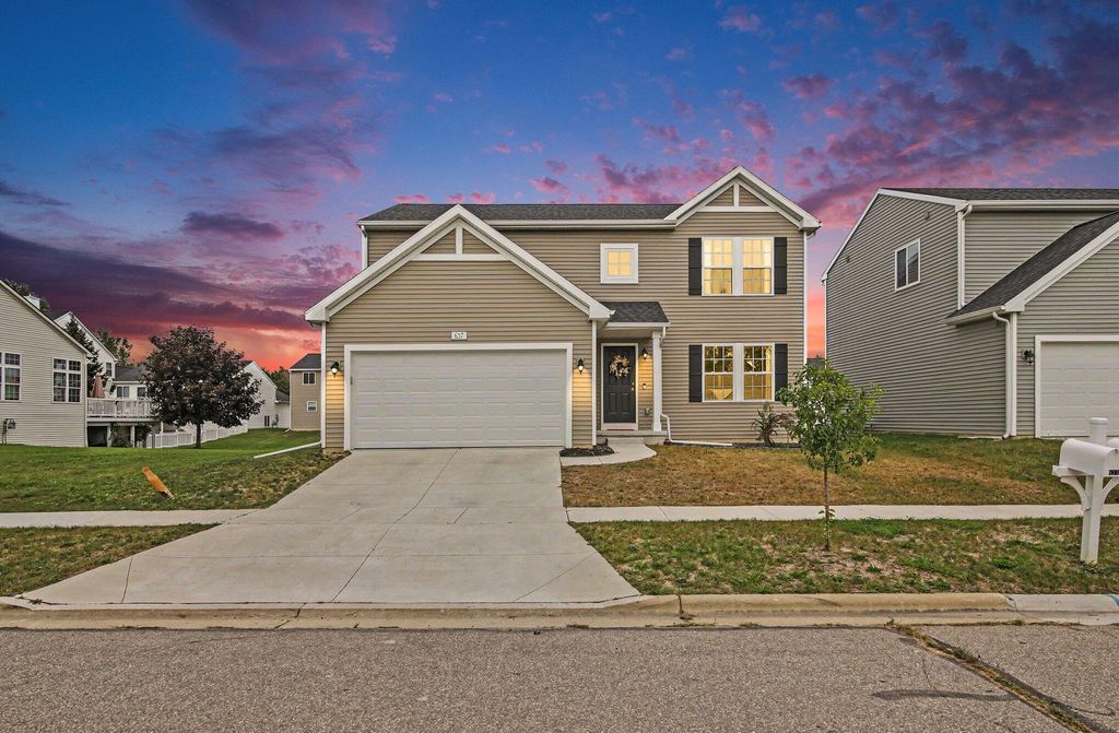 637 Reagan Lane, Milan