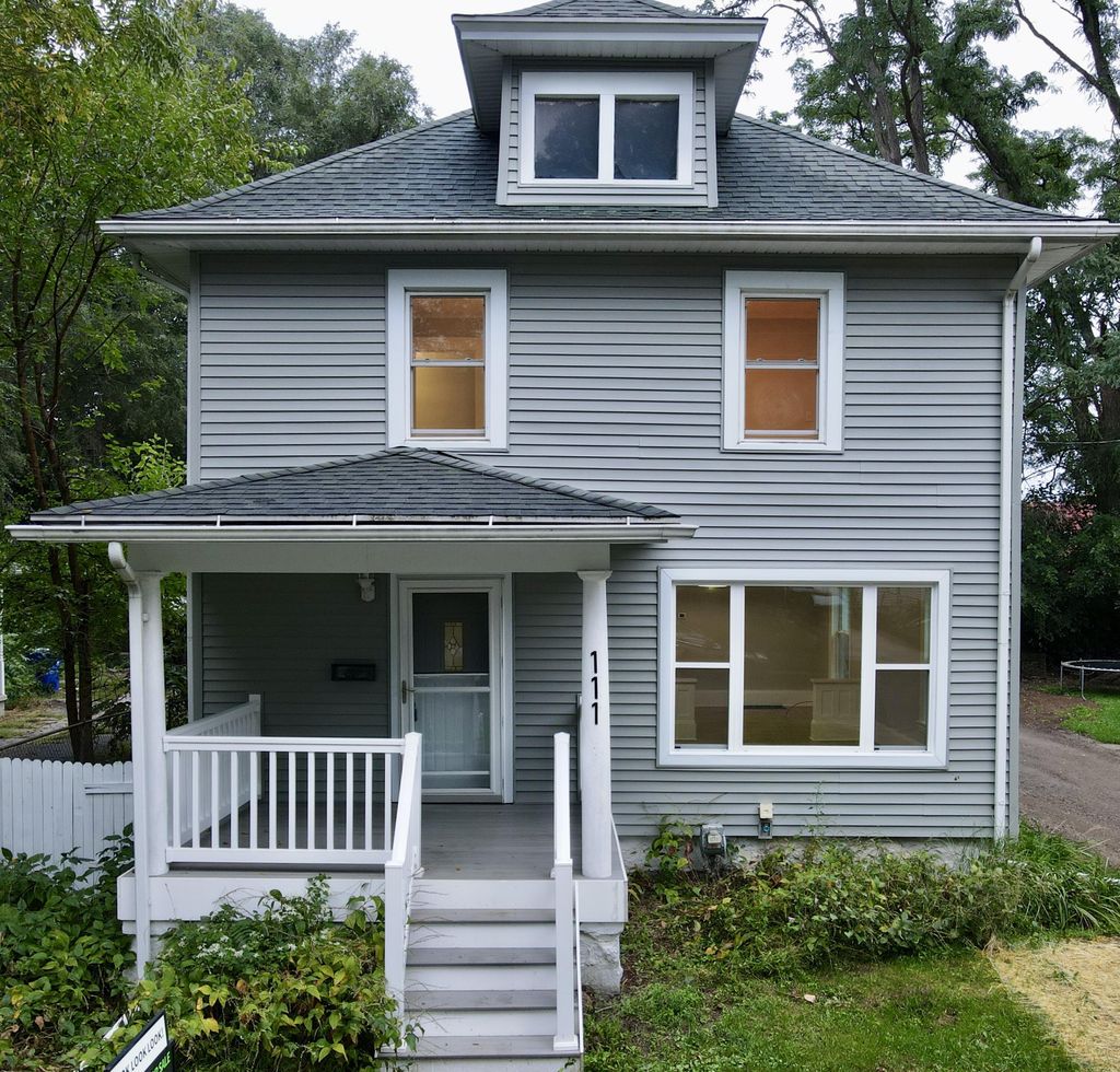 111 N Forbes Street, Jackson
