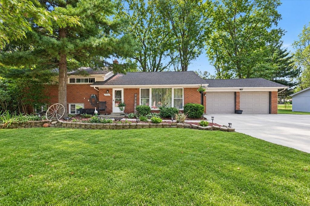 21940 Wendell Street, Clinton Twp