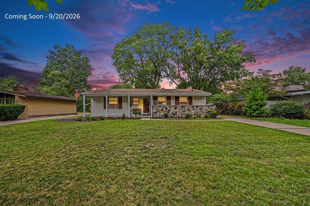 29567 Chelmsford Road, Southfield city