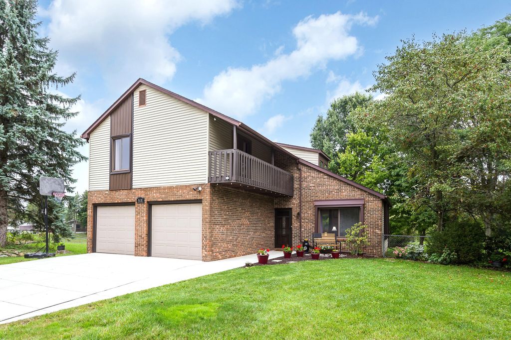 5631 Winslow Court, Ypsilanti