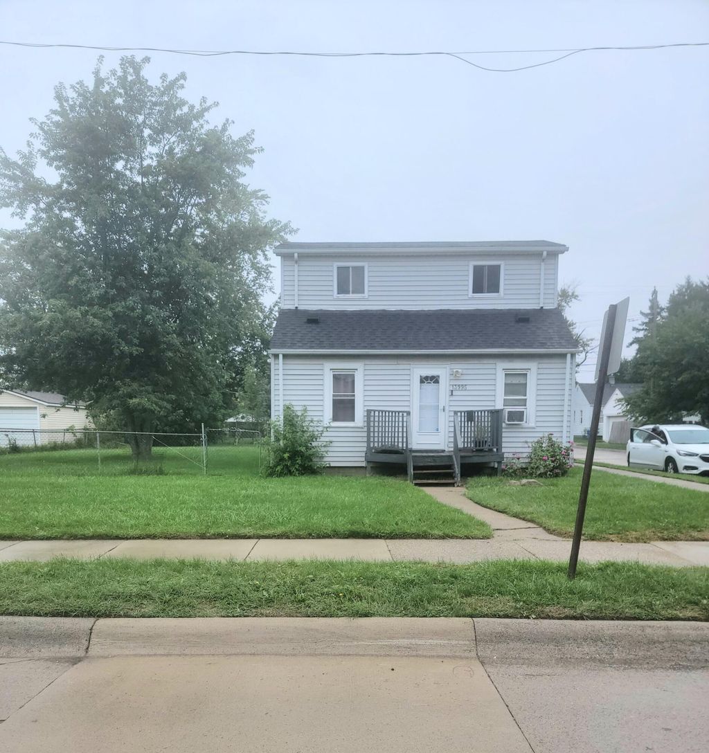 13995 Hendricks Avenue, Warren