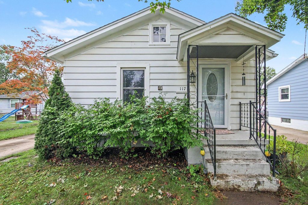 117 W Michigan Avenue, Milan