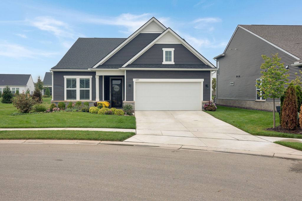 4203 Dogwood Drive, Milford charter township